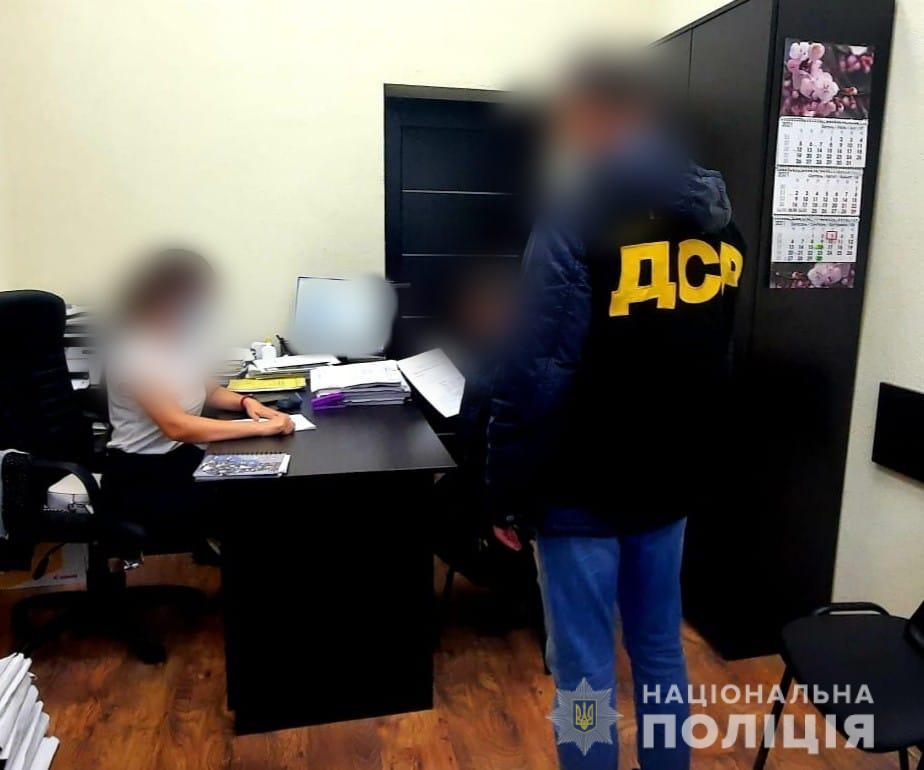 Поліцейські повідомили про підозру експосадовцю Ужгородської міської ради